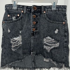 Signature 8 Jean Black Skirt